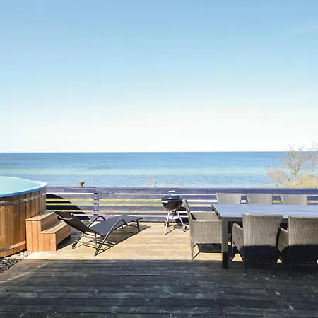 4 Bedroom Stunning In *