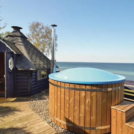 Prázdninový dům Four-bedroom In *