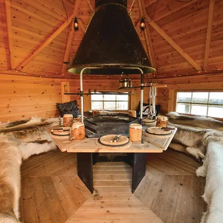 Four-bedroom In Prázdninový dům